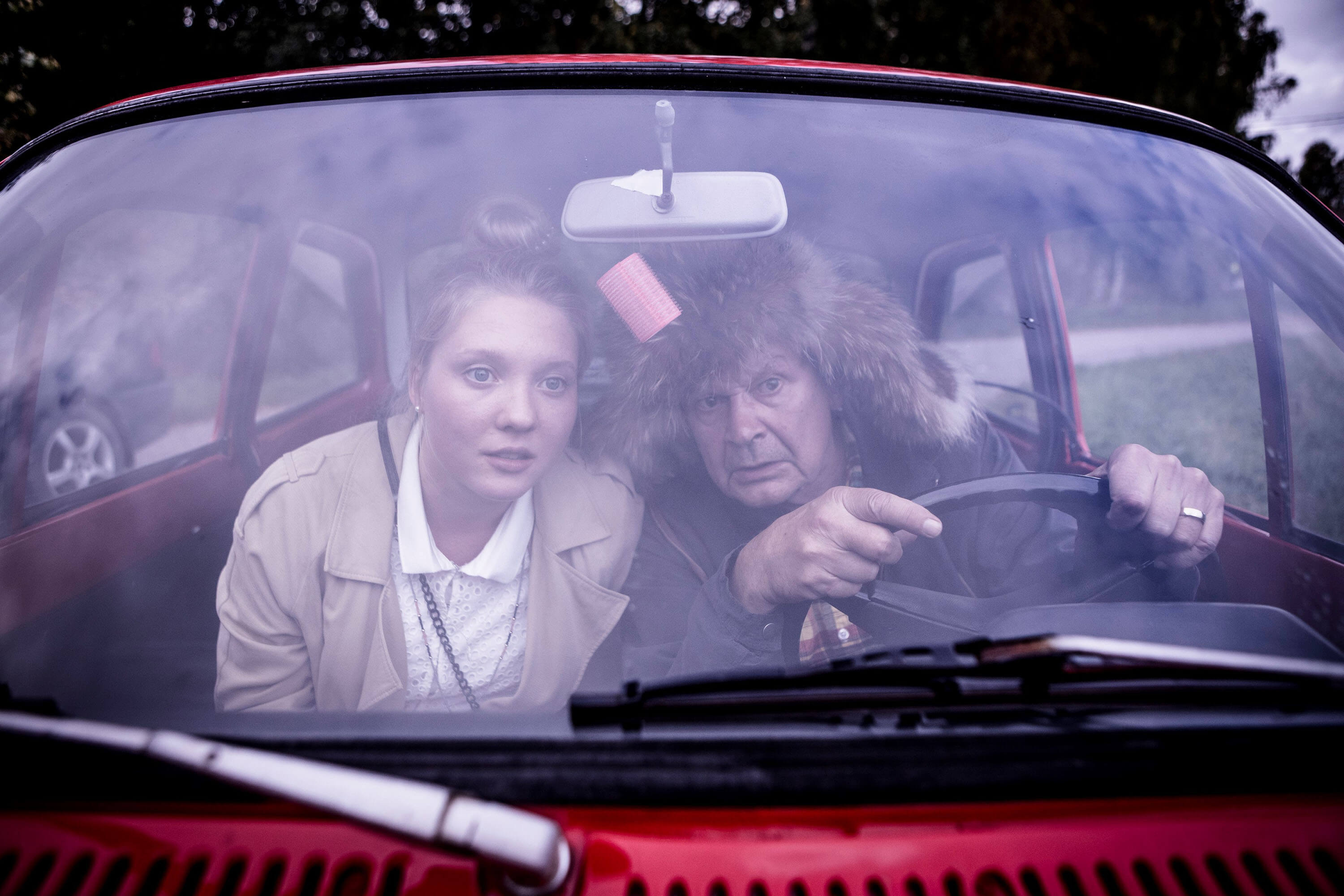 ILOSIA AIKOJA, MIELENSÄPAHOITTAJA -ELOKUVALLE LOISTAVA AVAUSVIIKONLOPPU