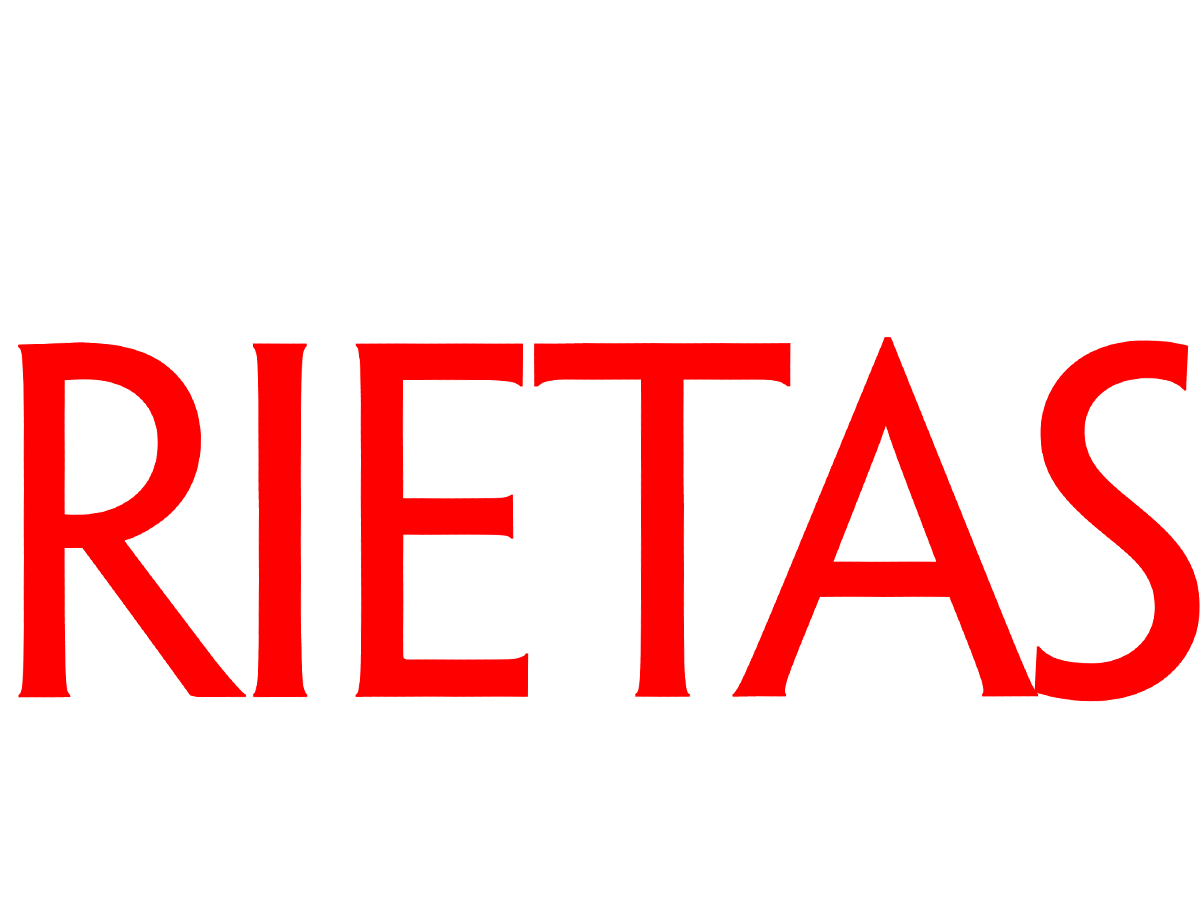 Kaunis rietas onnellinen