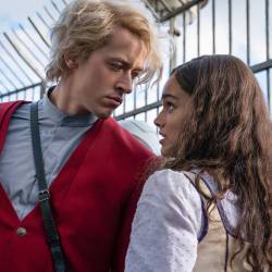 Tom Blyth as Coriolanus Snow and Rachel Zegler as Lucy Gray Baird in The Hunger Games: The Ballad of Songbirds and Snakes. Photo Credit: Murray Close